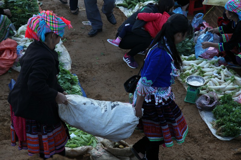 quyen ru cho phien san thang o lai chau