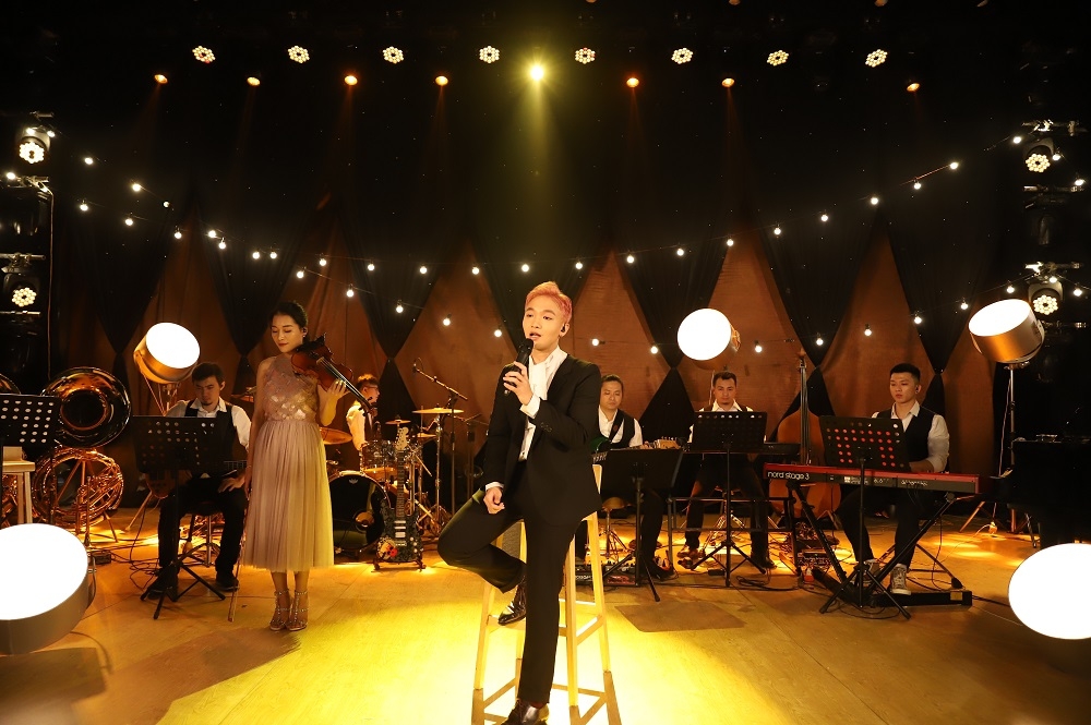 Đạo diễn Phạm Hoàng Nam và ekip nói gì về MV “Arise’21 - Ta sẽ hồi sinh”