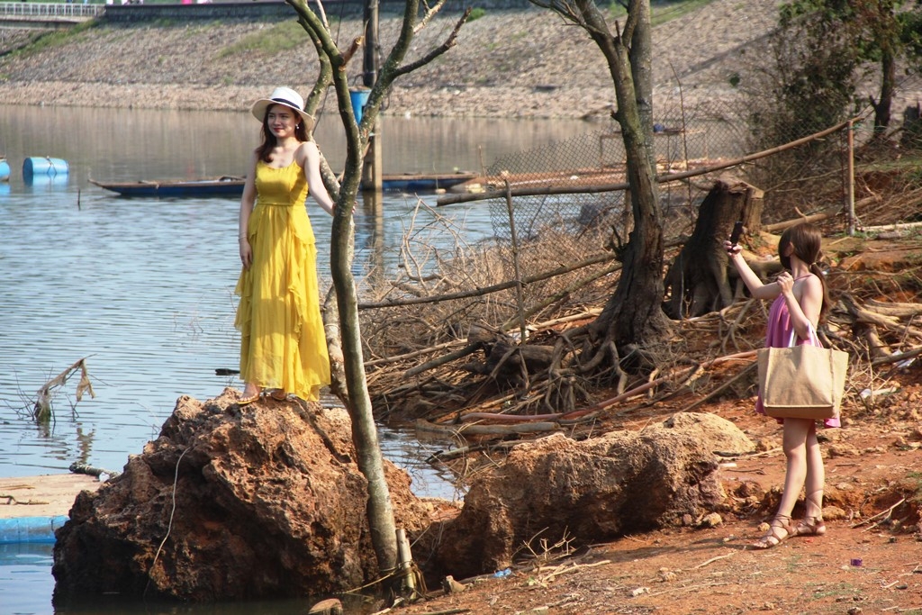 Tiếc cho một điểm dừng chân thơ mộng Tiếc cho một điểm dừng chân thơ mộng