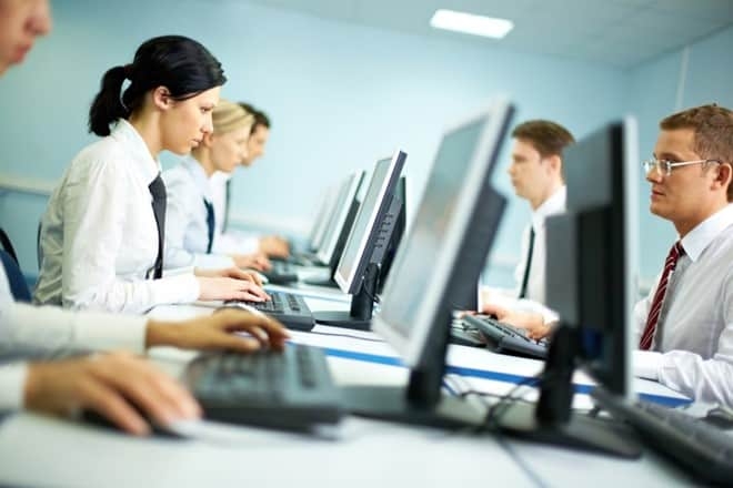 Những bệnh mà dân văn phòng hay mắc phải