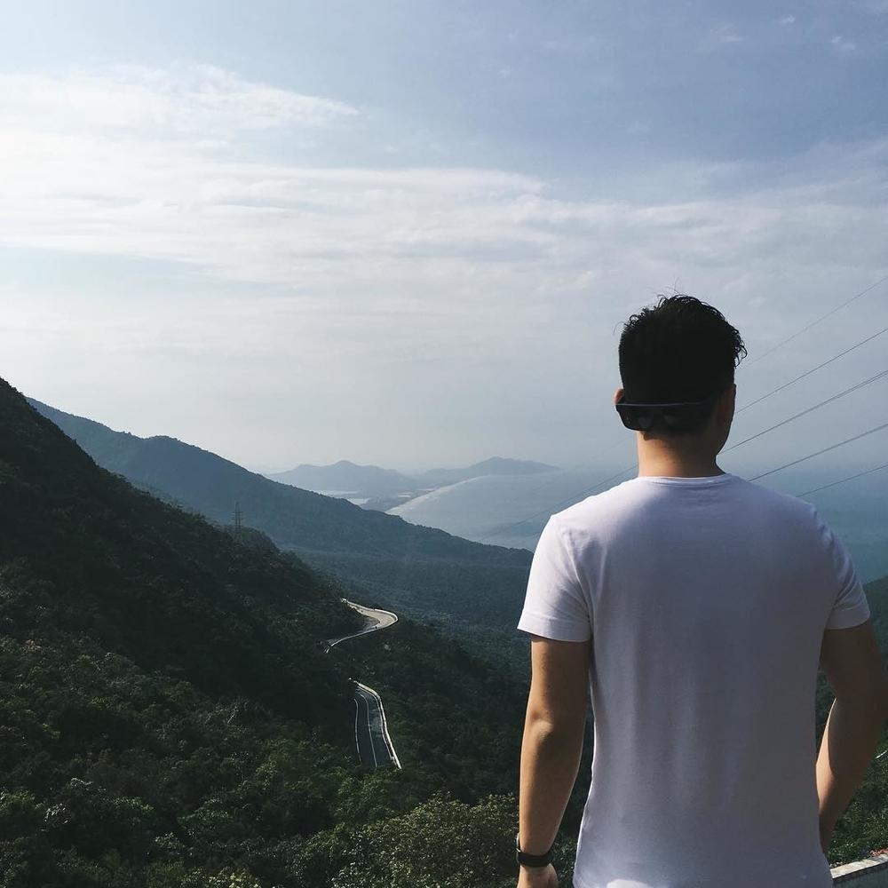 Cây thông cô đơn – Cùng checkin với hội bạn thân ngay nào!