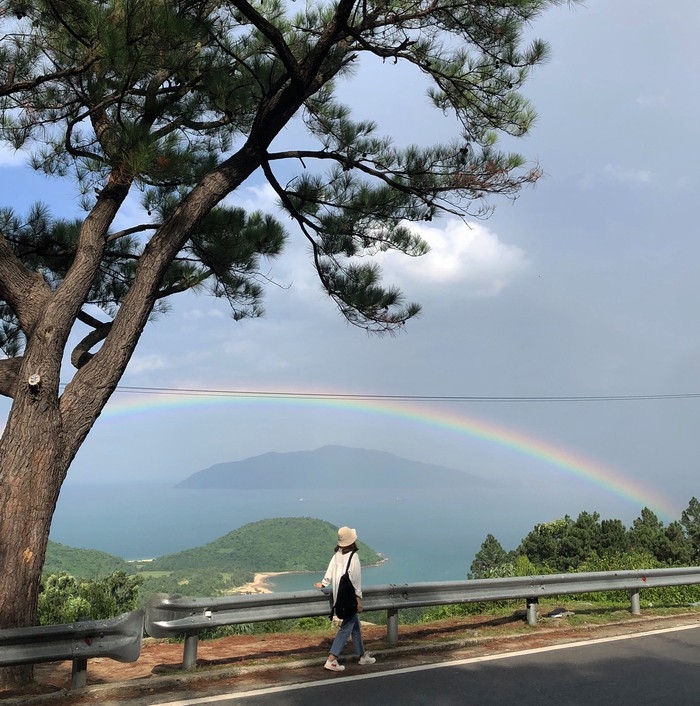 Cây thông cô đơn – Cùng checkin với hội bạn thân ngay nào!