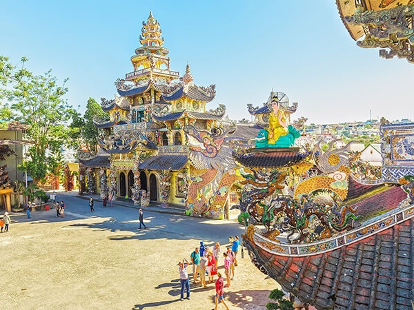 kham pha chua linh phuoc da lat 18 tang dia nguc