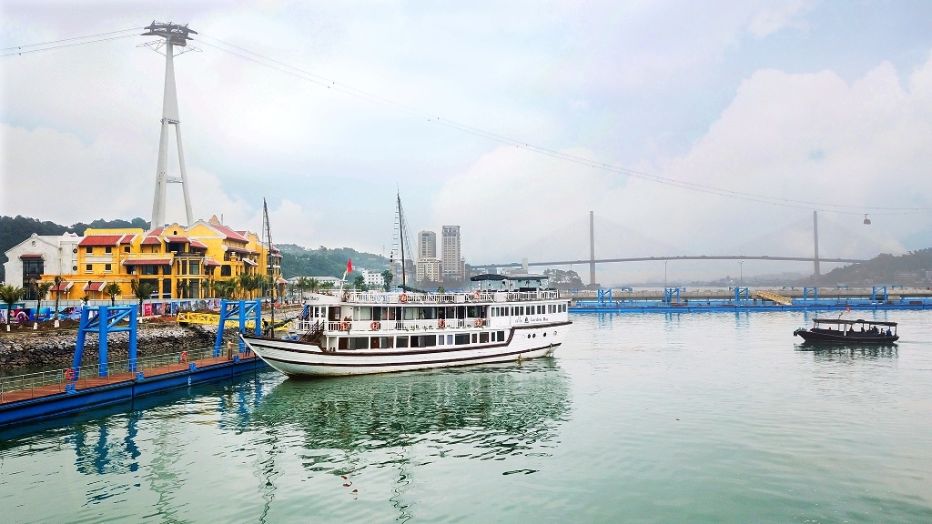 Hạ Long có thêm bến tàu du lịch đón khách nội địa đẳng cấp nhất miền Bắc