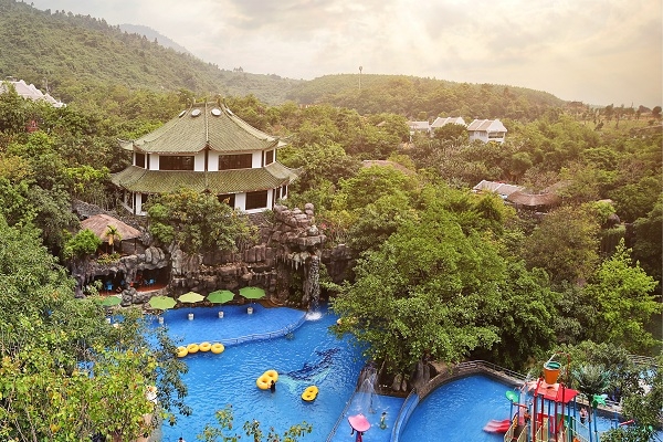 Trải nghiệm tắm Onsen mà không cần đến Nhật Bản