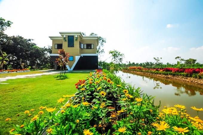 Nhà ngược Sa Đéc: Kiến trúc 
