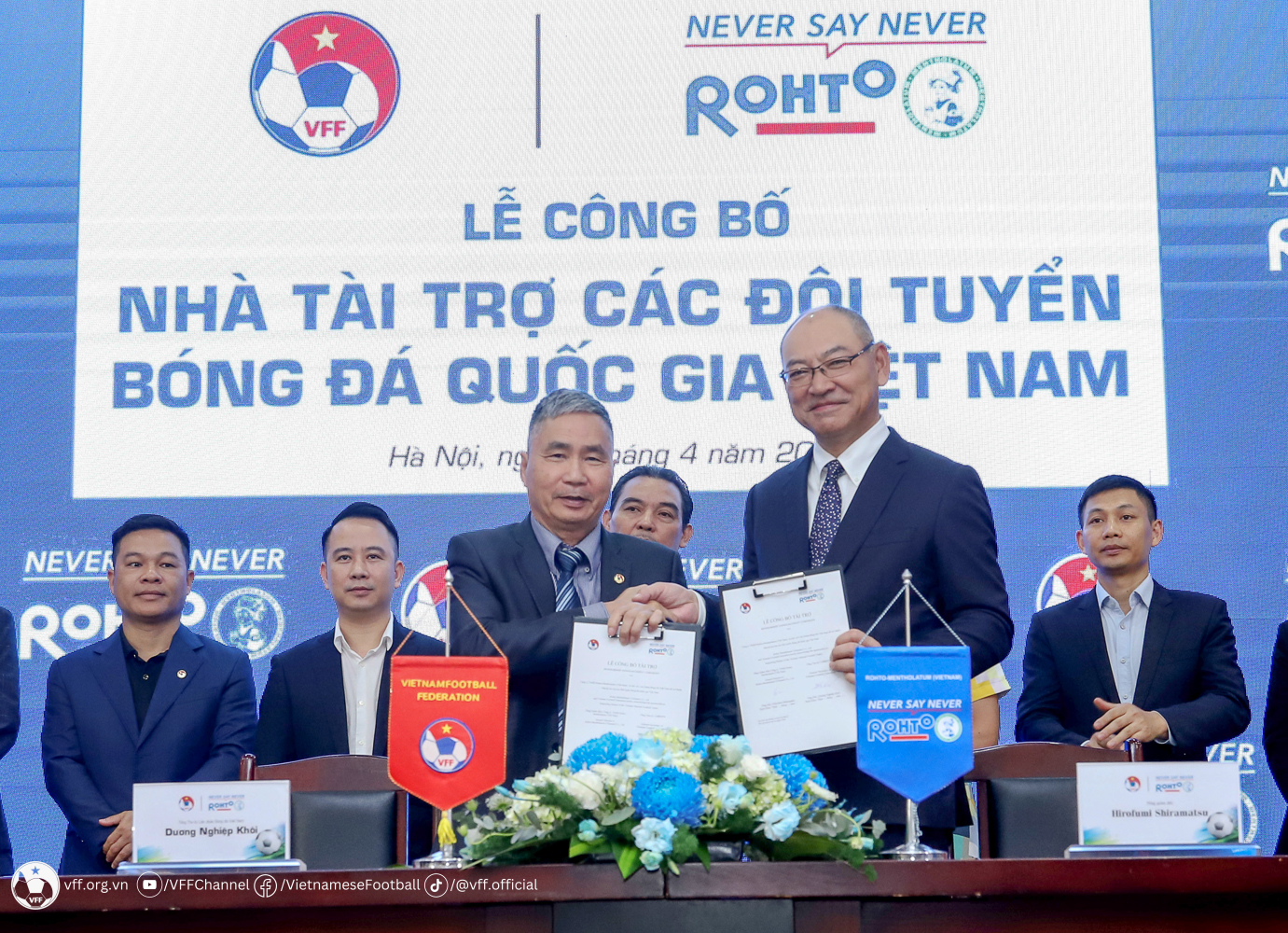 Rohto-Mentholatum cùng Đội tuyển Bóng đá Quốc gia Việt Nam chinh phục giấc mơ mang về thành công lớn