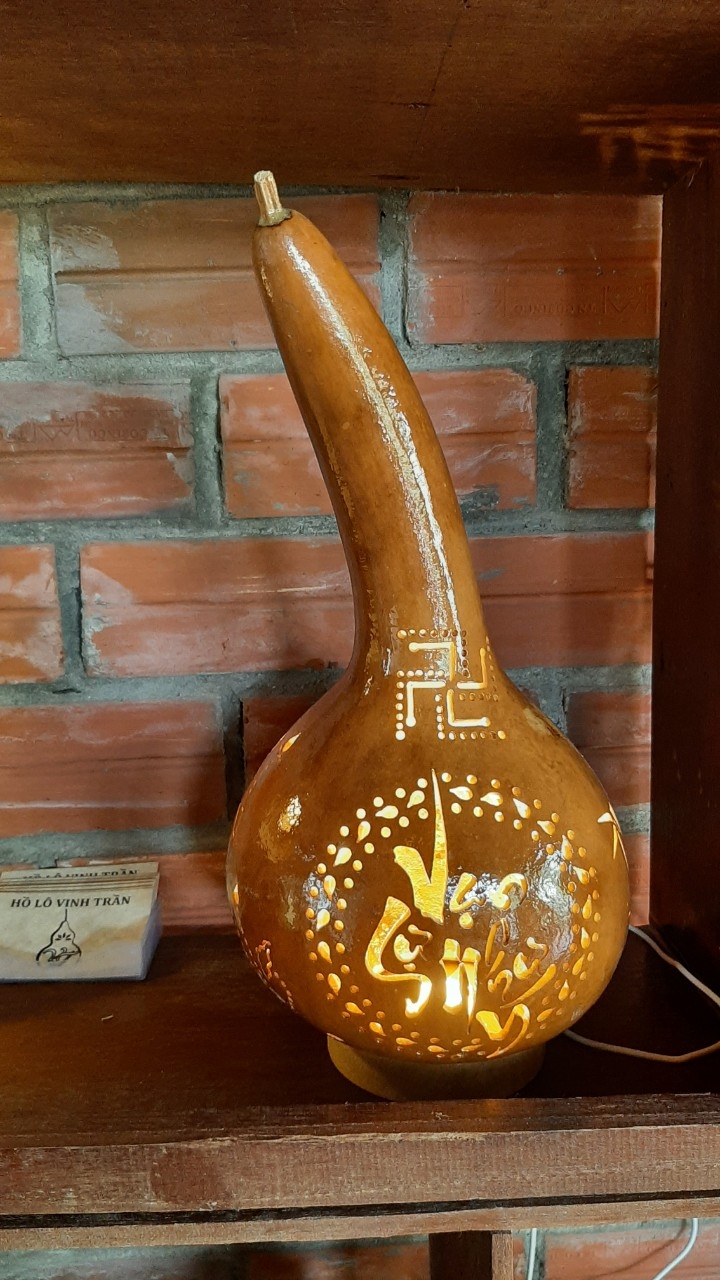 Độc đáo nghệ thuật tạo hình từ quả bầu hồ lô