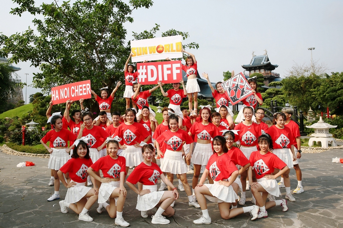 lo dien 4 doi vao chung ket cuoc thi nhay flashmob 2019