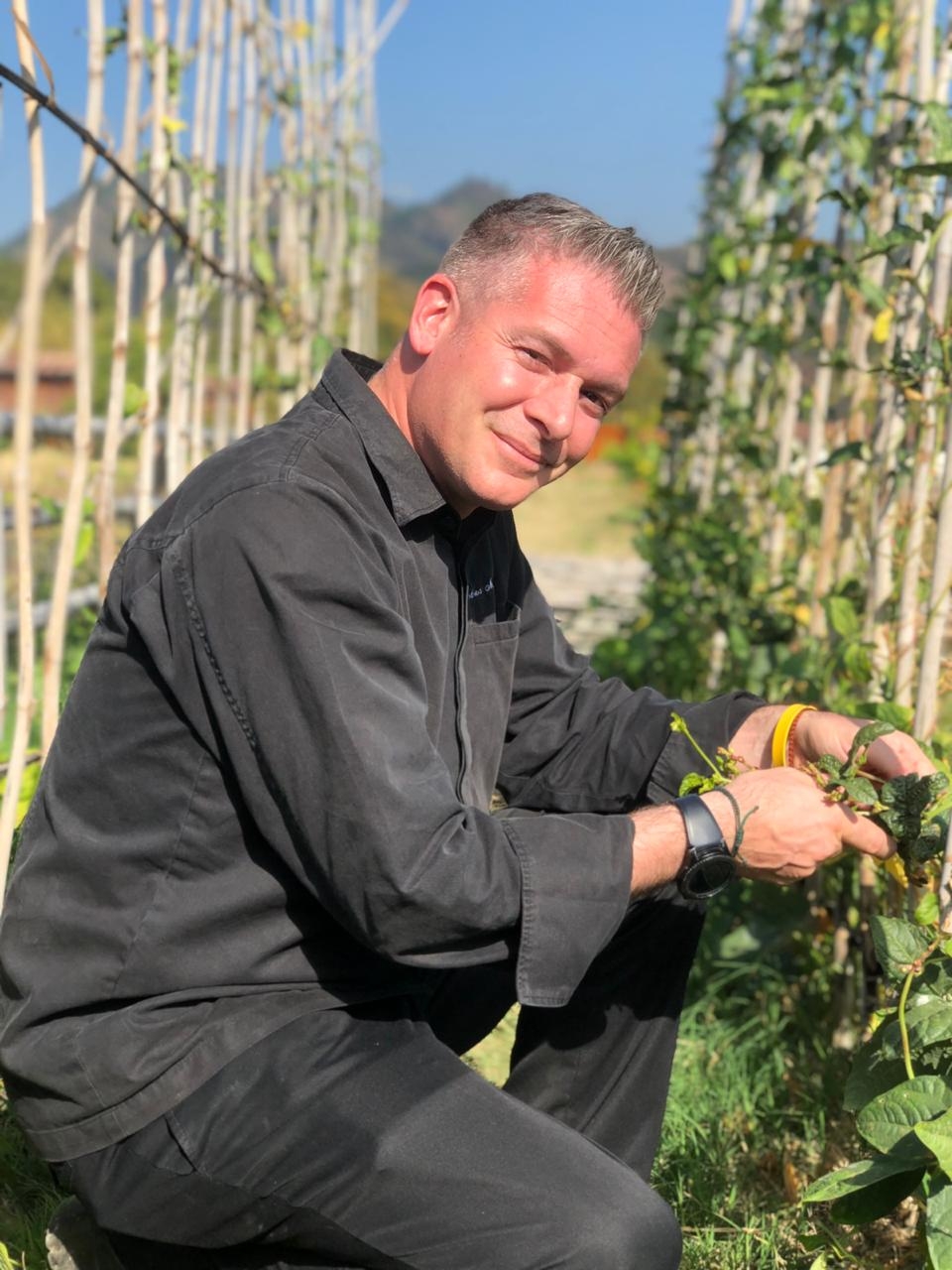 Đầu Bếp Người Ý Andrea Molinari Bất Ngờ Được Mời Về Premier Residences Phu Quoc Emerald Bay Đầu Bếp Người Ý Andrea Molinari Bất Ngờ Được Mời Về Premier Residences Phu Quoc Emerald Bay