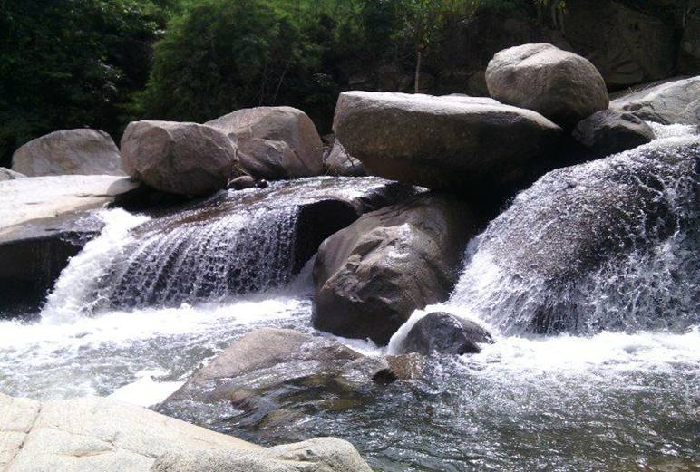 ninh thuan tha c sakai vuon trai cay lam son nhung diem den thu vi trong mua he nay