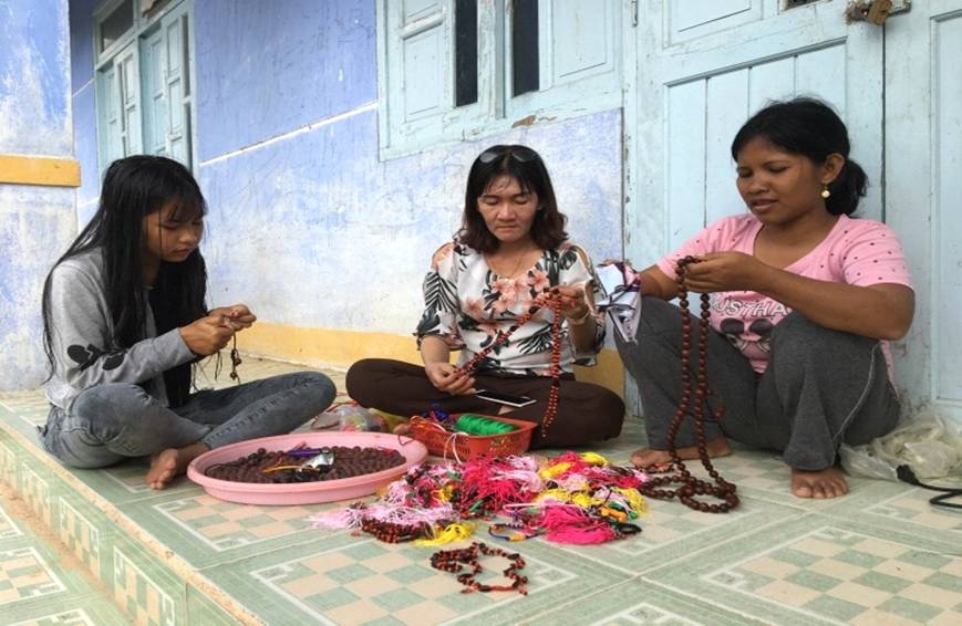 Khám phá du lịch suối Lồ ô - Đỉnh đá đỏ - Hang rái ninh thuan chuong trinh du lich suoi lo o dinh da do hang rai
