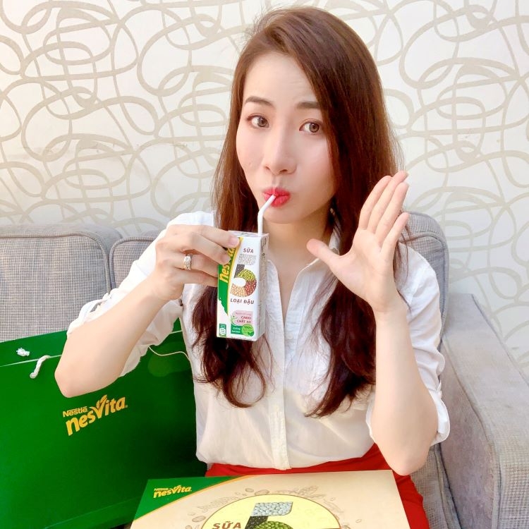sua 5 loai dau nesvita su dung ong hut giay bao ve moi truong
