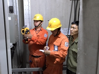 EVN HANOI đẩy mạnh tuyên truyền an toàn điện mùa mưa bão