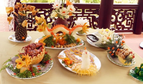 tim hieu nen am thuc cung dinh hue xua