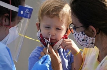 5 câu hỏi về phổ cập tiêm chủng vaccine Covid-19, tạo miễn dịch cộng đồng