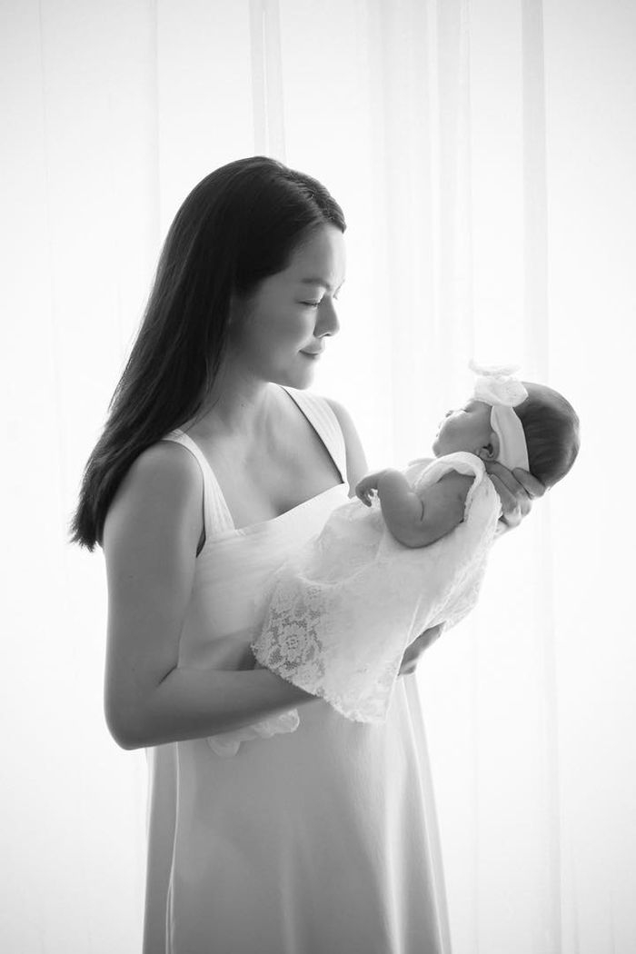 Sao Việt hôm nay 20/8: Trấn Thành - Hari Won hâm nóng tình cảm sau tin đồn đổ vỡ