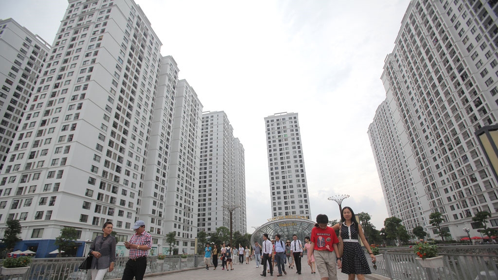 thi truong 7 thang dau nam can ho ha noi va tphcm nguoc chieu