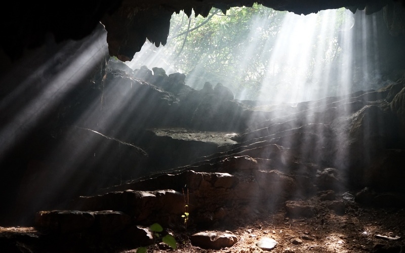 kham-pha-dong-thien-ha-hap-dan-doc-dao-o-ninh-binh