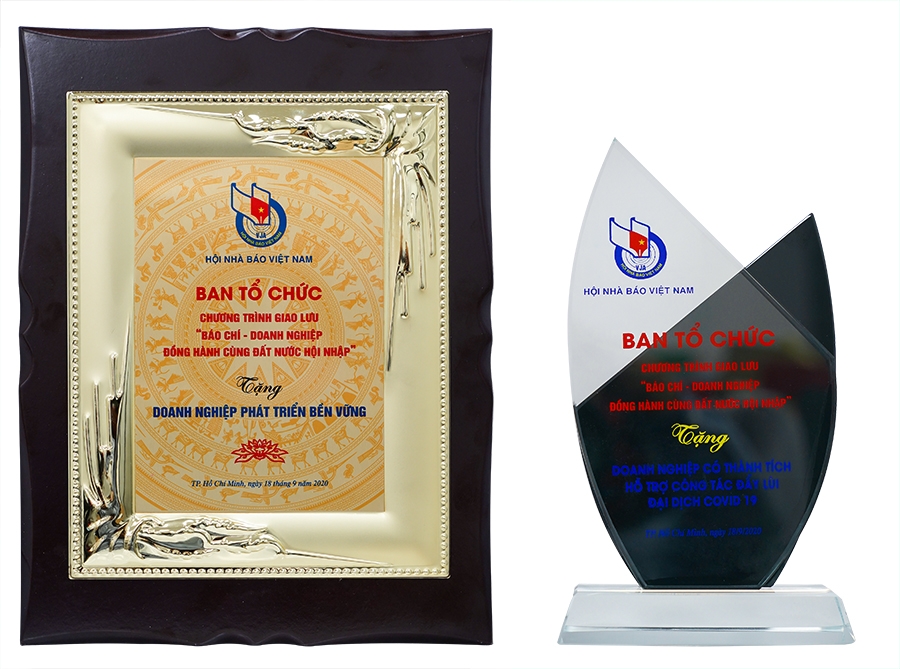 Tập đoàn Hưng Thịnh được vinh danh Doanh nghiệp phát triển bền vững và tích cực hỗ trợ cộng đồng đẩy lùi Covid-19