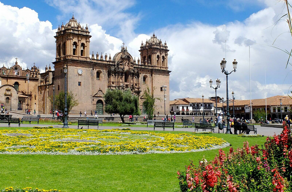 nhung-thang-canh-an-tuong-ban-chi-co-the-thay-o-peru-10