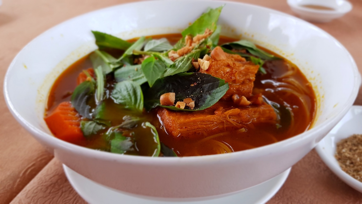 thuong thuc am thuc mien tay mua nuoc noi