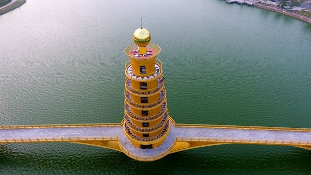Toàn cảnh cây cầu đi bộ với kiến trúc tháp 7 tầng "độc nhất vô nhị" tại Phú Thọ toan canh cay cau di bo voi kien truc thap 7 tang doc nhat vo nhi tai phu tho