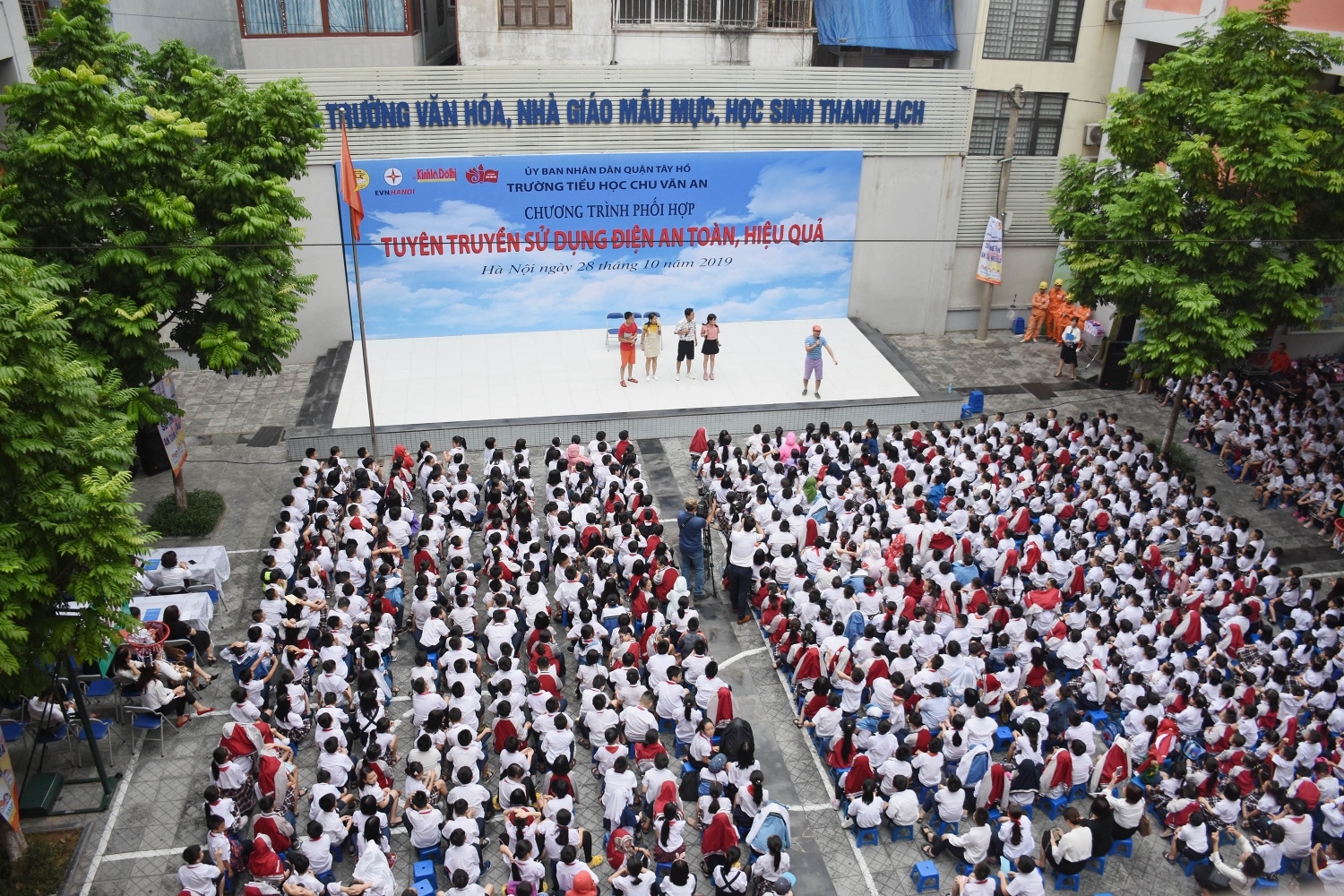 Đẩy mạnh tuyên truyền sử dụng điện an toàn, hiệu quả tại các trường học trên địa bàn Thủ đô