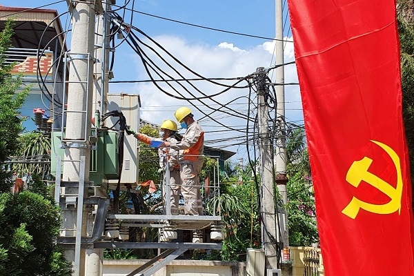 9-thang-dau-nam-evnnpc-kinh-doanh-hieu-qua-deu-dat-14-chi-tieu-dich-vu-khach-hang