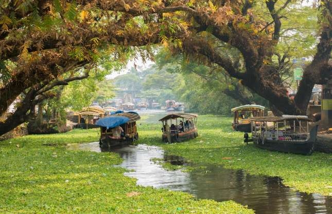 Ngỡ ngàng trước vẻ đẹp của các kênh đào trên thế giới Ngỡ ngàng trước vẻ đẹp của các kênh đào trên thế giới