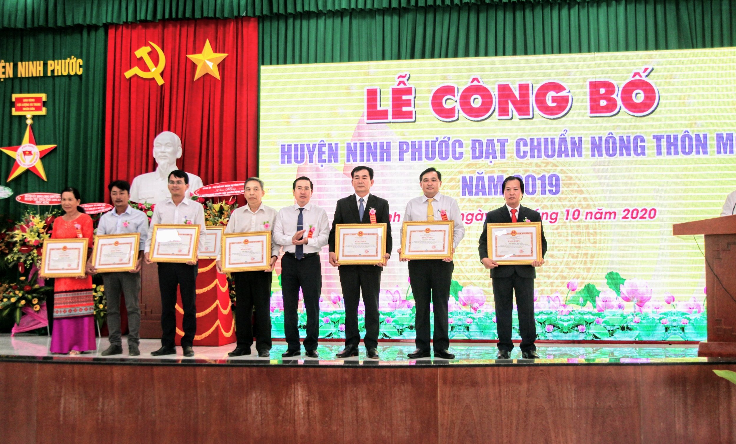 Ninh Phước - huyện đầu tiên của tỉnh Ninh Thuận đón nhận danh hiệu huyện Nông thôn mới