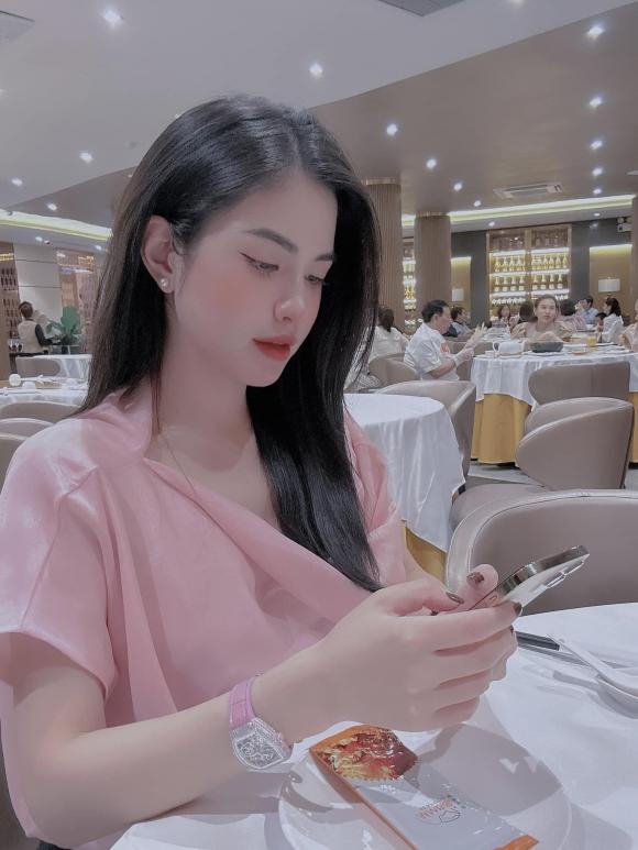Sao Việt hôm nay 18/10: Đàm Vĩnh Hưng tiết lộ về 