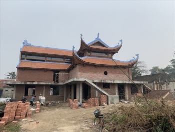 Chùa có được bán đất để làm từ thiện không?