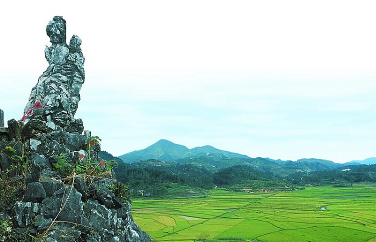 nui nang to thi thanh nha mac
