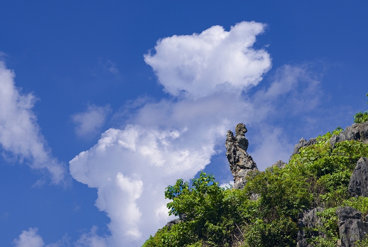 nui nang to thi thanh nha mac