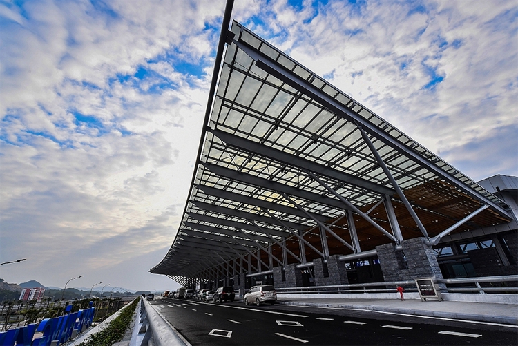 Vân Đồn choàng tỉnh giấc cùng khát khao vươn mình ra thế giới van don choang tinh giac cung khat khao vuon minh ra the gioi