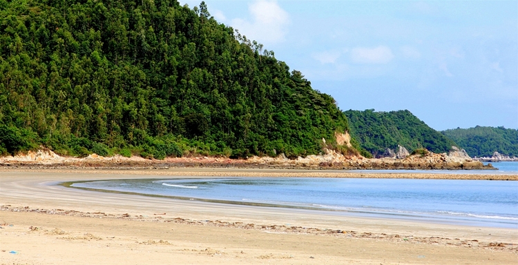 Vân Đồn choàng tỉnh giấc cùng khát khao vươn mình ra thế giới van don choang tinh giac cung khat khao vuon minh ra the gioi