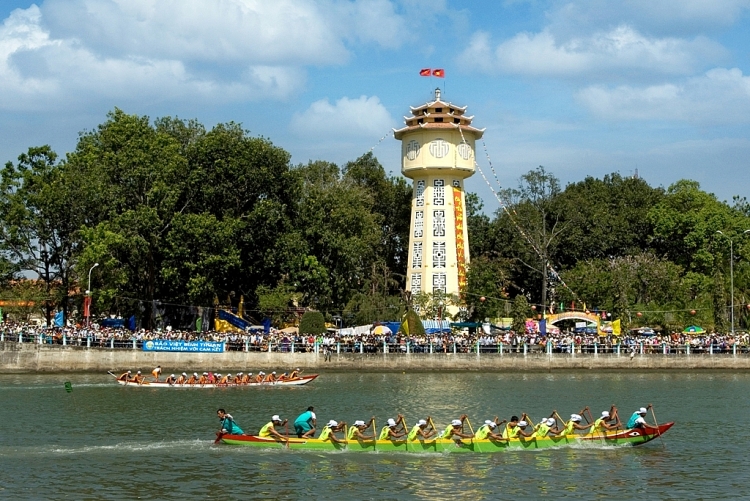 Khởi động lễ hội Bình Thuận - Hội tụ xanh lần II/2020