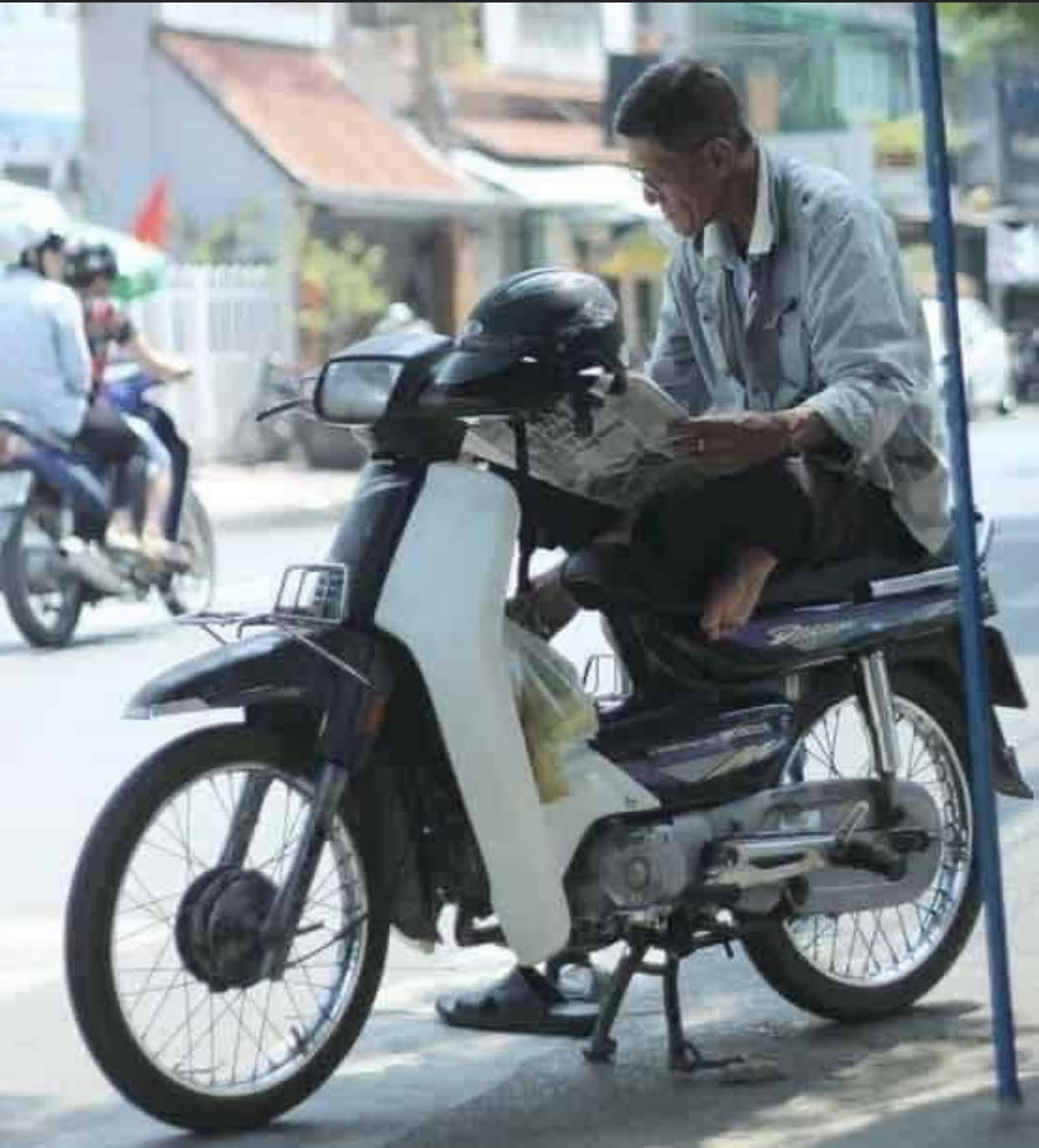 Câu chuyện về người thầy xe ôm