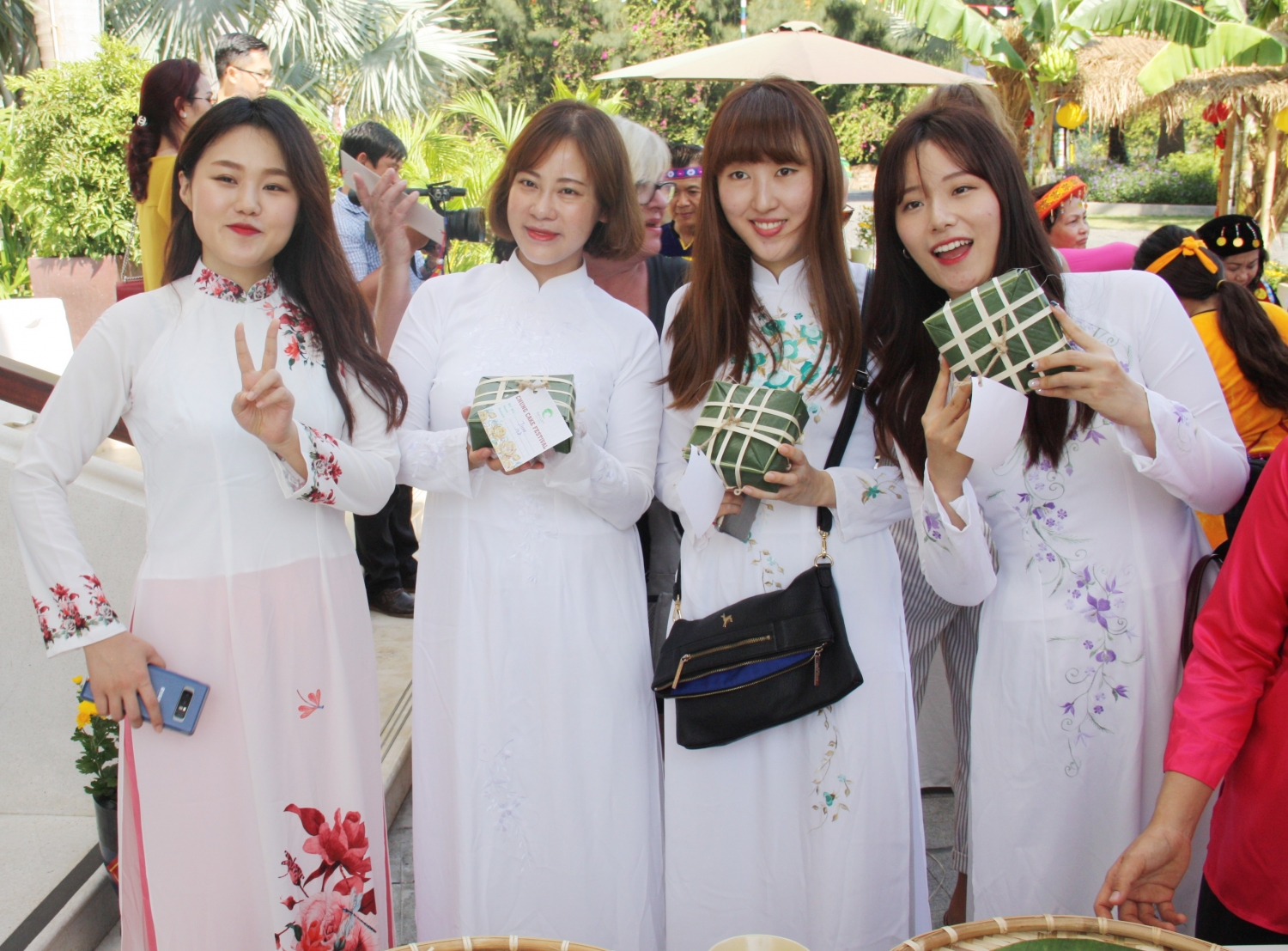 Hơn 6,4 triệu lượt khách đến Bình Thuận trong năm 2019 hon 64 trieu luot khach den binh thuan trong nam 2019