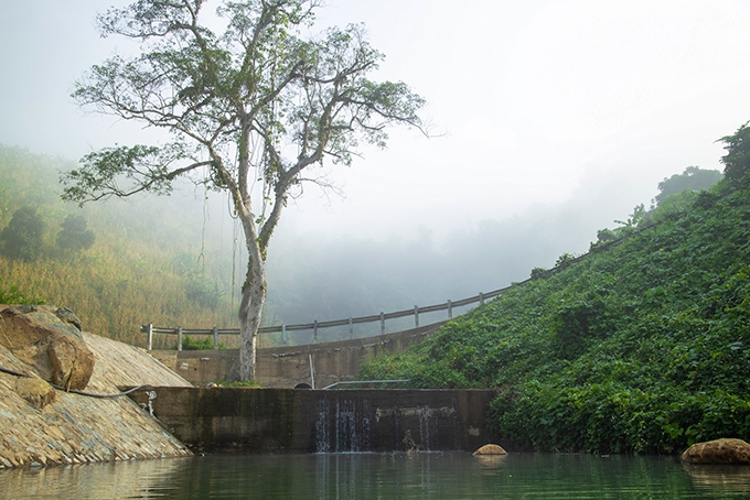 Ngược ngàn Khánh Sơn