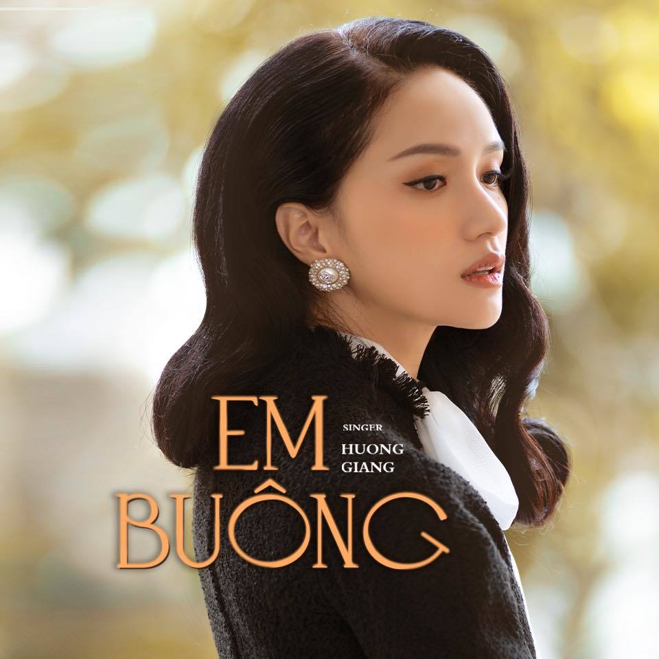 Vừa mới ra mặt MV chưa được bao lâu, kênh YouTube của Hương Giang bất ngờ bay màu