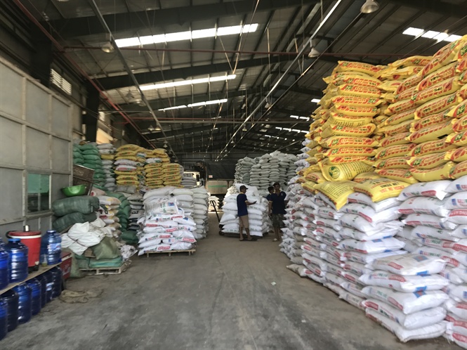 Giá phân bón hôm nay 23/10: Thị trường ảm đạm