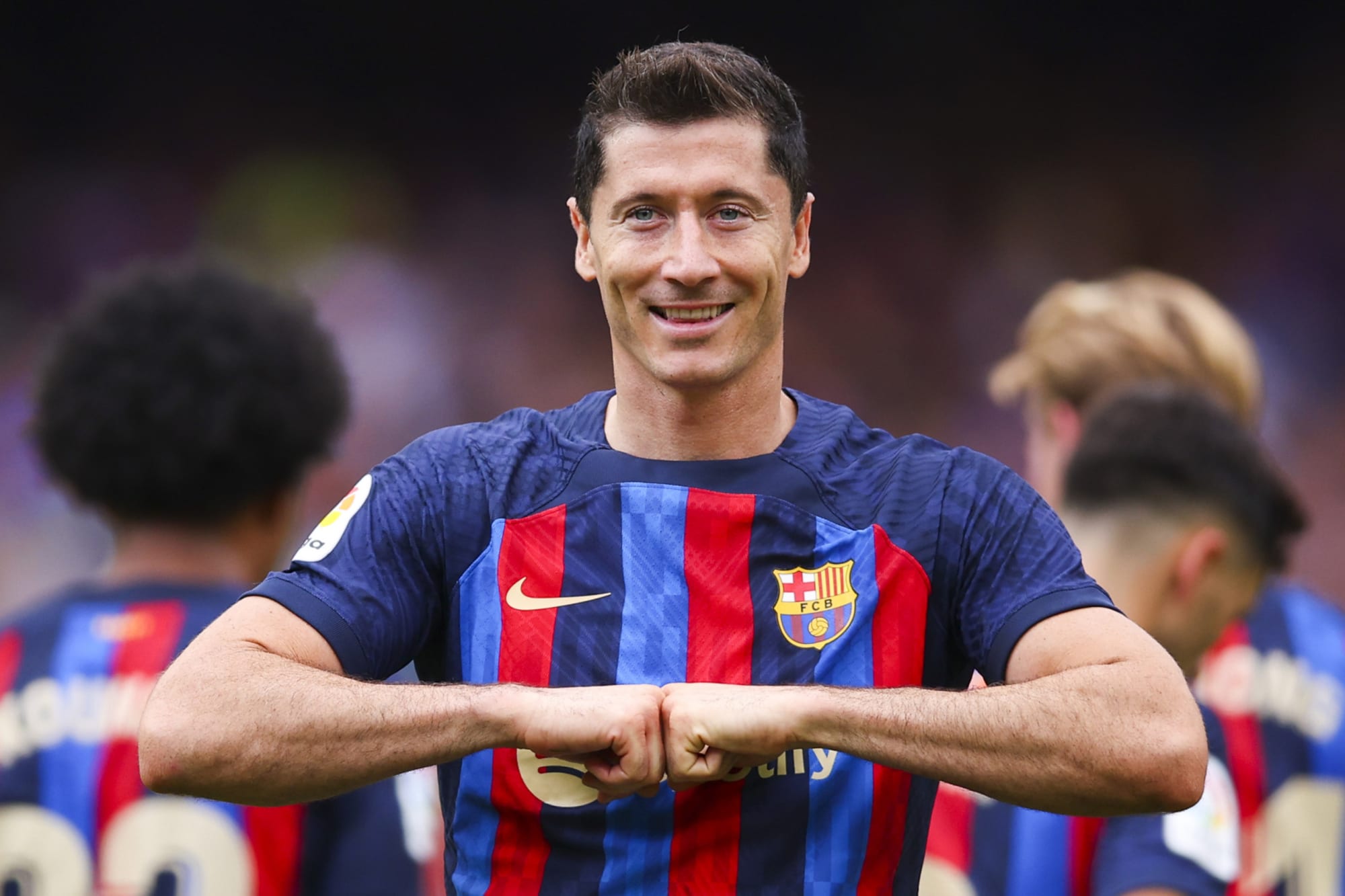 Lewandowski cho rằng Barca sẽ không phải chơi ở Europa League nếu "tinh quái" hơn Lewandowski cho rằng Barca sẽ không phải chơi ở Europa League nếu "tinh quái" hơn