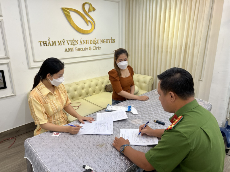 Thẩm mỹ “chui” – Nhập nhằng, khó kiểm soát