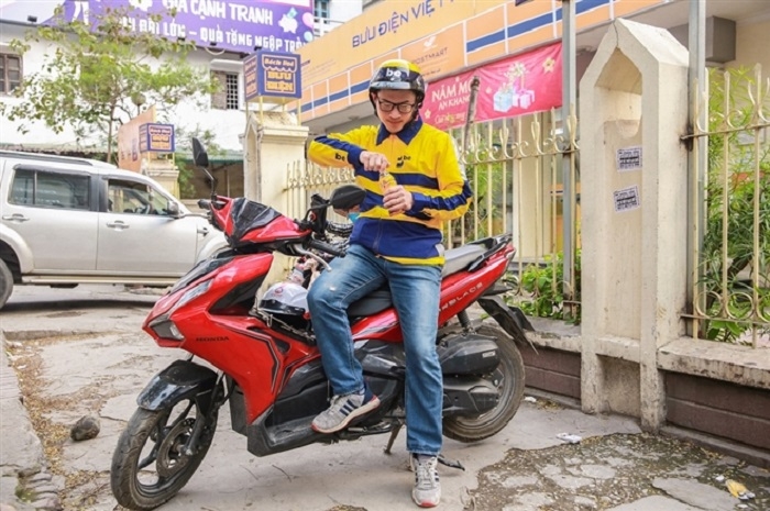 Bí quyết luôn tỉnh táo của cánh xe ôm công nghệ