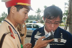Công an Đà Nẵng ra quân xử lý "ma men"
