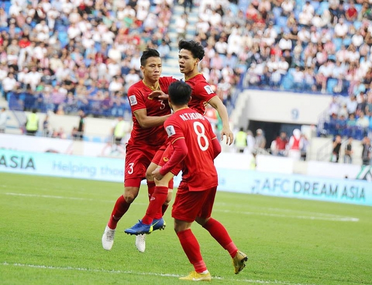 nhin lai loat sut luan luu dua viet nam vao tu ket asian cup