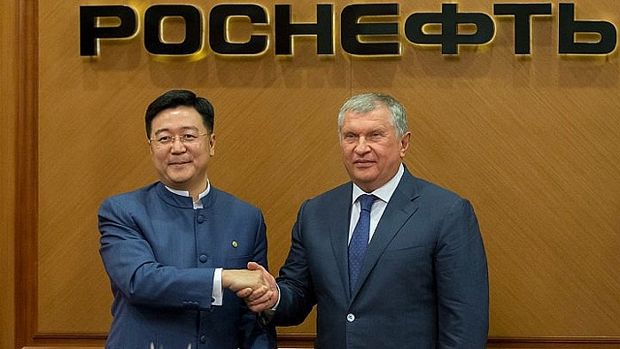 Rosneft có thể sẽ kết thúc hợp đồng cung cấp dầu cho CEFC (Trung Quốc) rosneft co the se ket thuc hop dong cung cap dau cho cefc trung quoc