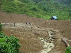 Tìm thấy thi thể phu vàng bị vùi lấp sau 2 tháng